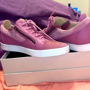 Color purple leather and suede worn once Giuseppe shoes